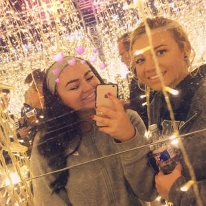 Meet your Posher, Gaby